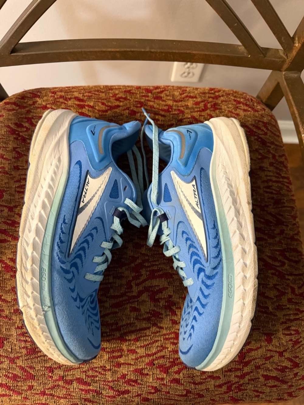 Altra Torin 7 - size 10 wide - Picture 9 of 10